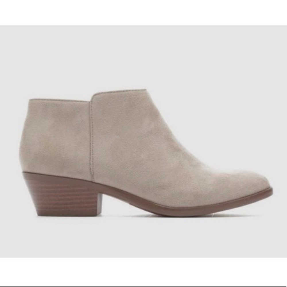 Unr8ed suede ankle boot